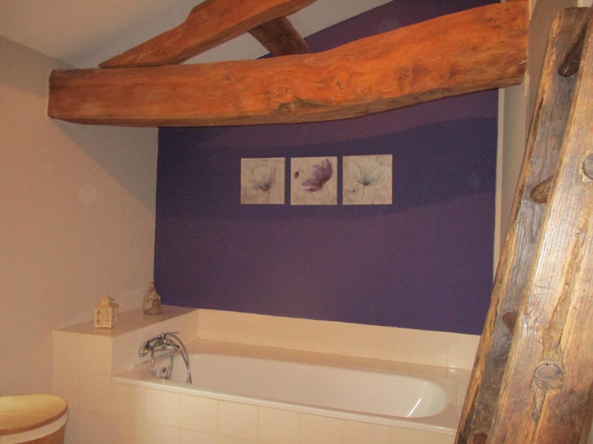 Logis De Bois Roche Villa Saint-Bonnet-sur-Gironde Bagian luar foto