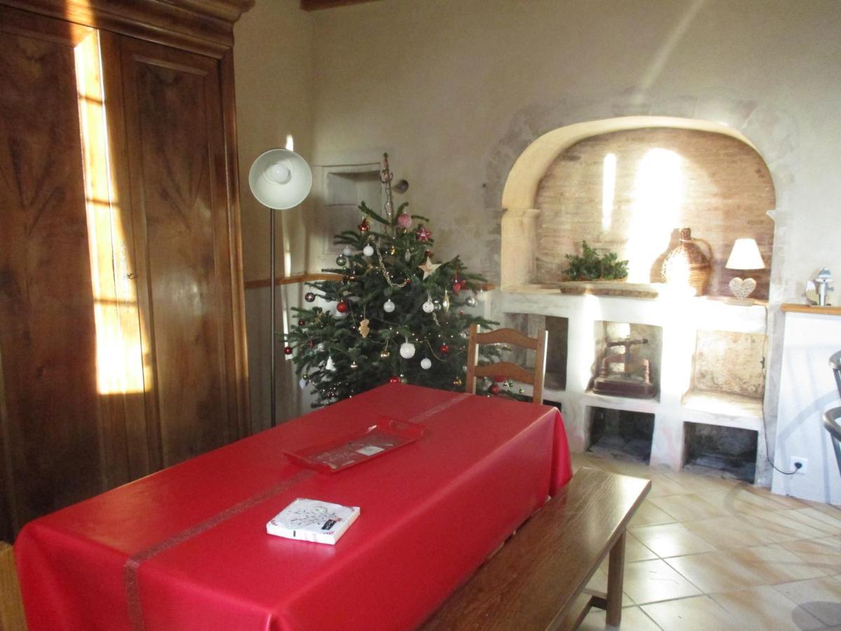 Logis De Bois Roche Villa Saint-Bonnet-sur-Gironde Bagian luar foto