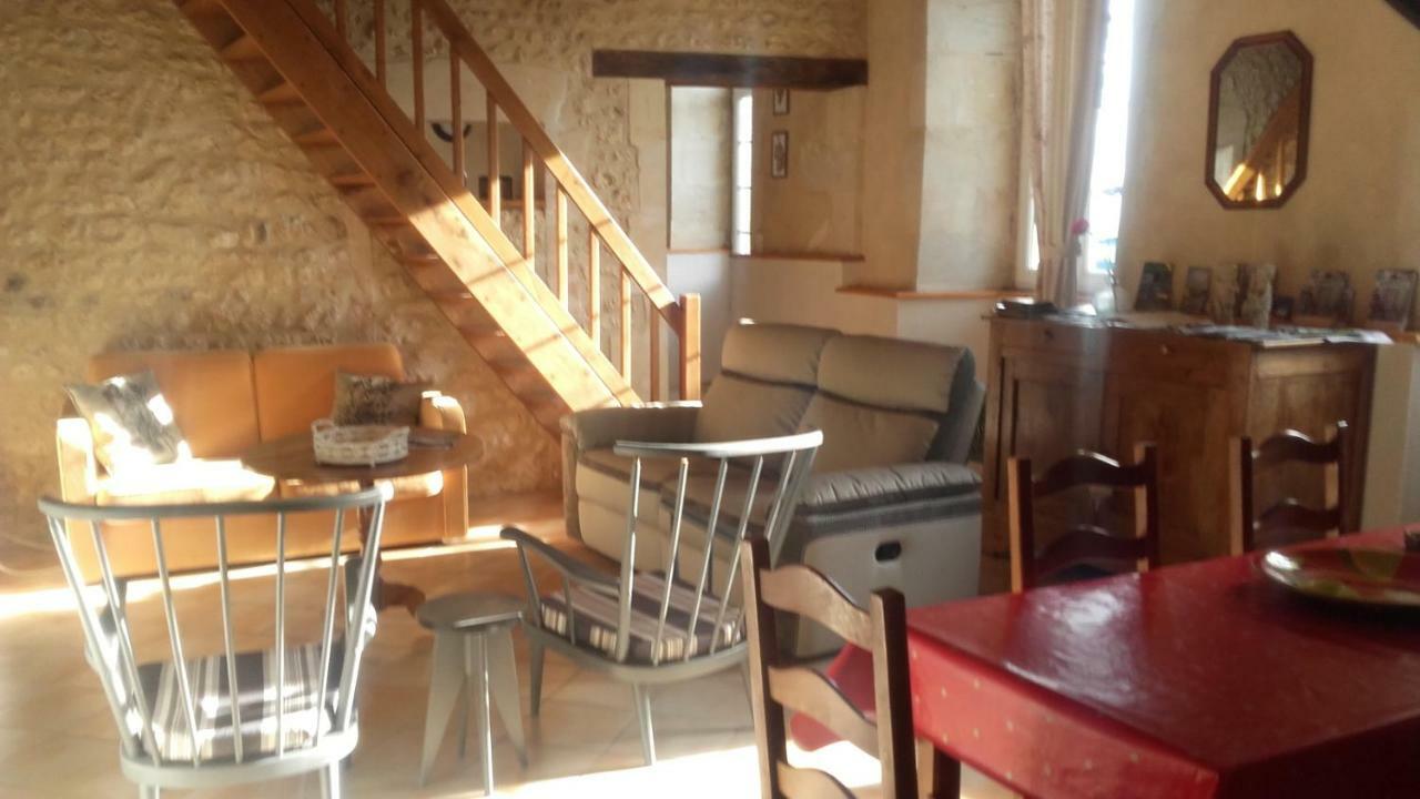 Logis De Bois Roche Villa Saint-Bonnet-sur-Gironde Bagian luar foto